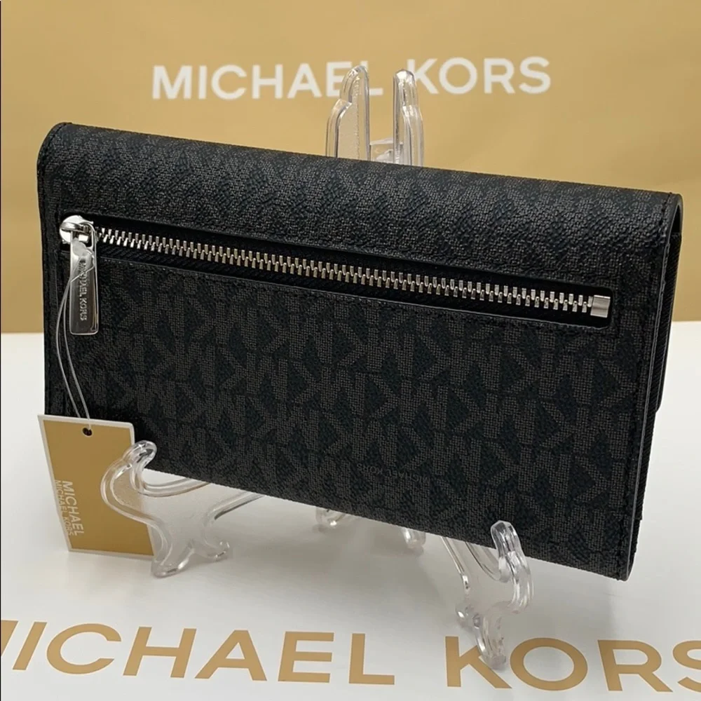 MICHAEL KORS JET SET TRAVEL LG TRIFOLD BLACK - Picture 14 of 16